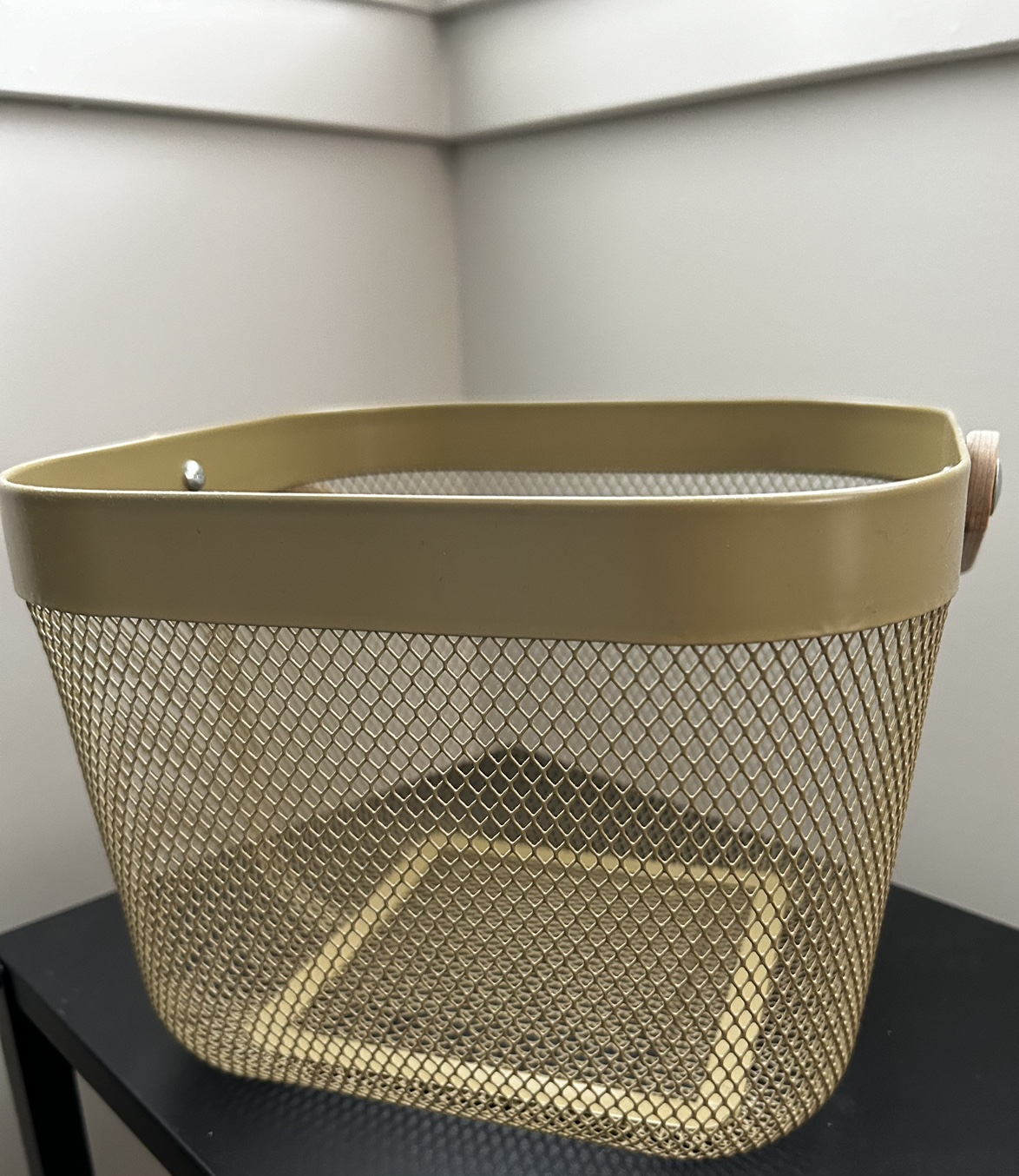 IKEA wire basket - photo 2