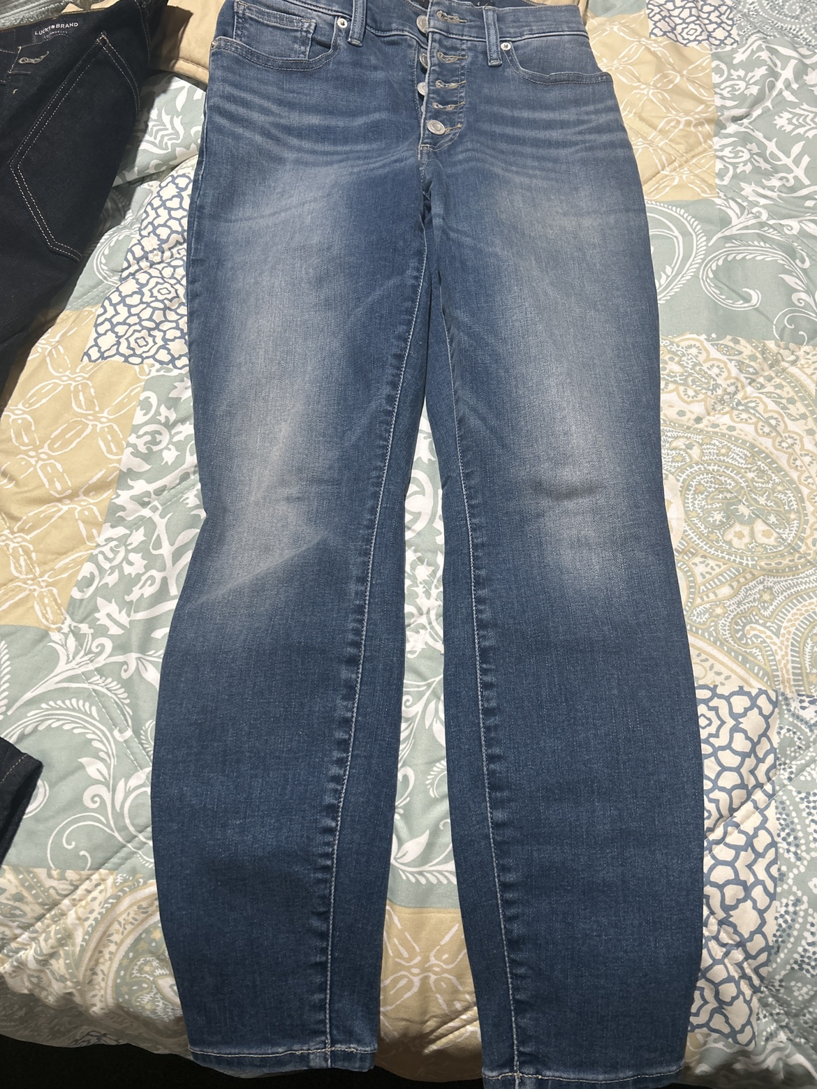 2 pairs Lucky Brand High Rise Button Fly Jeans - photo 4