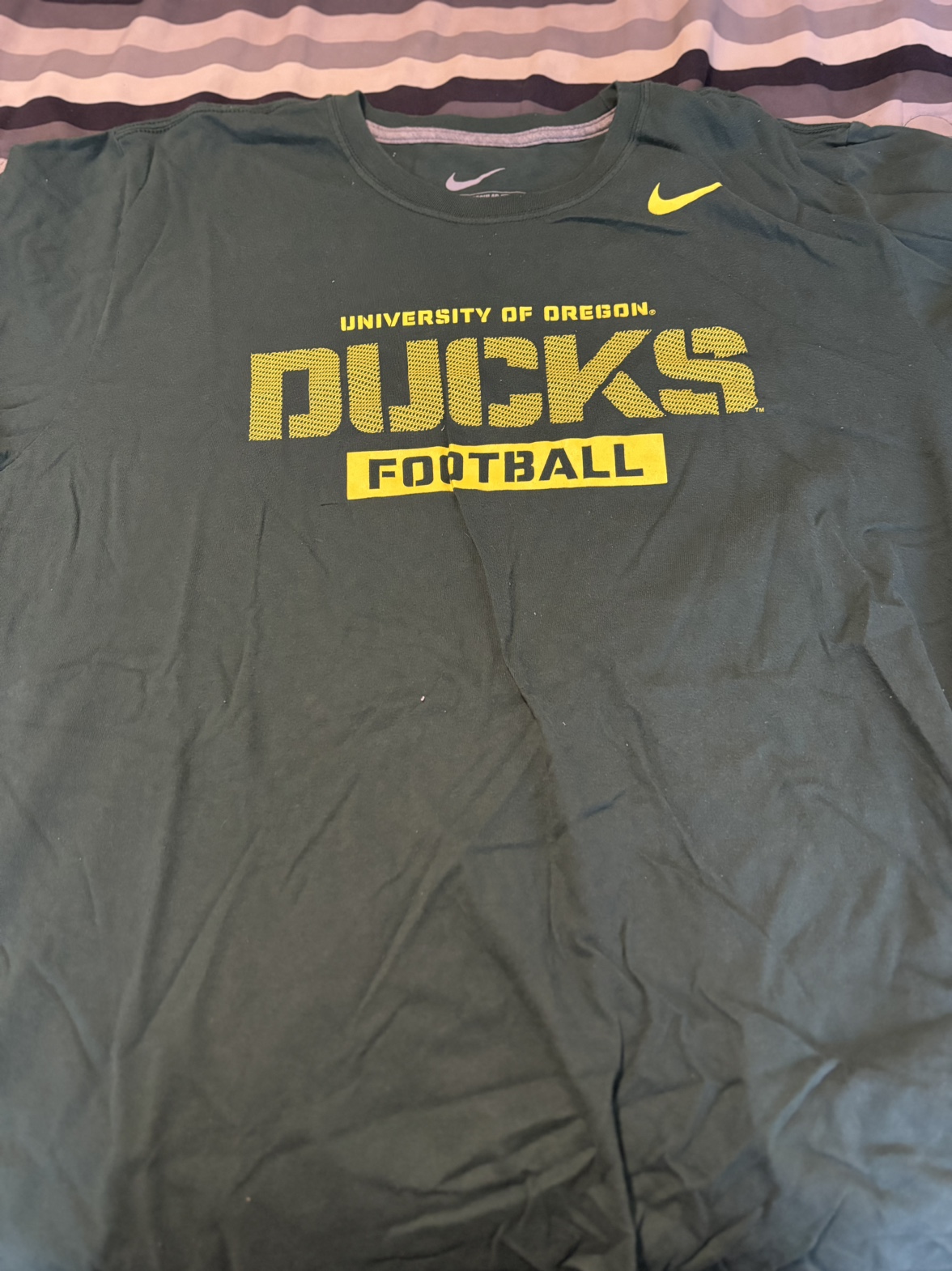 Oregon Ducks Nike T-Shirt (Size XXL)