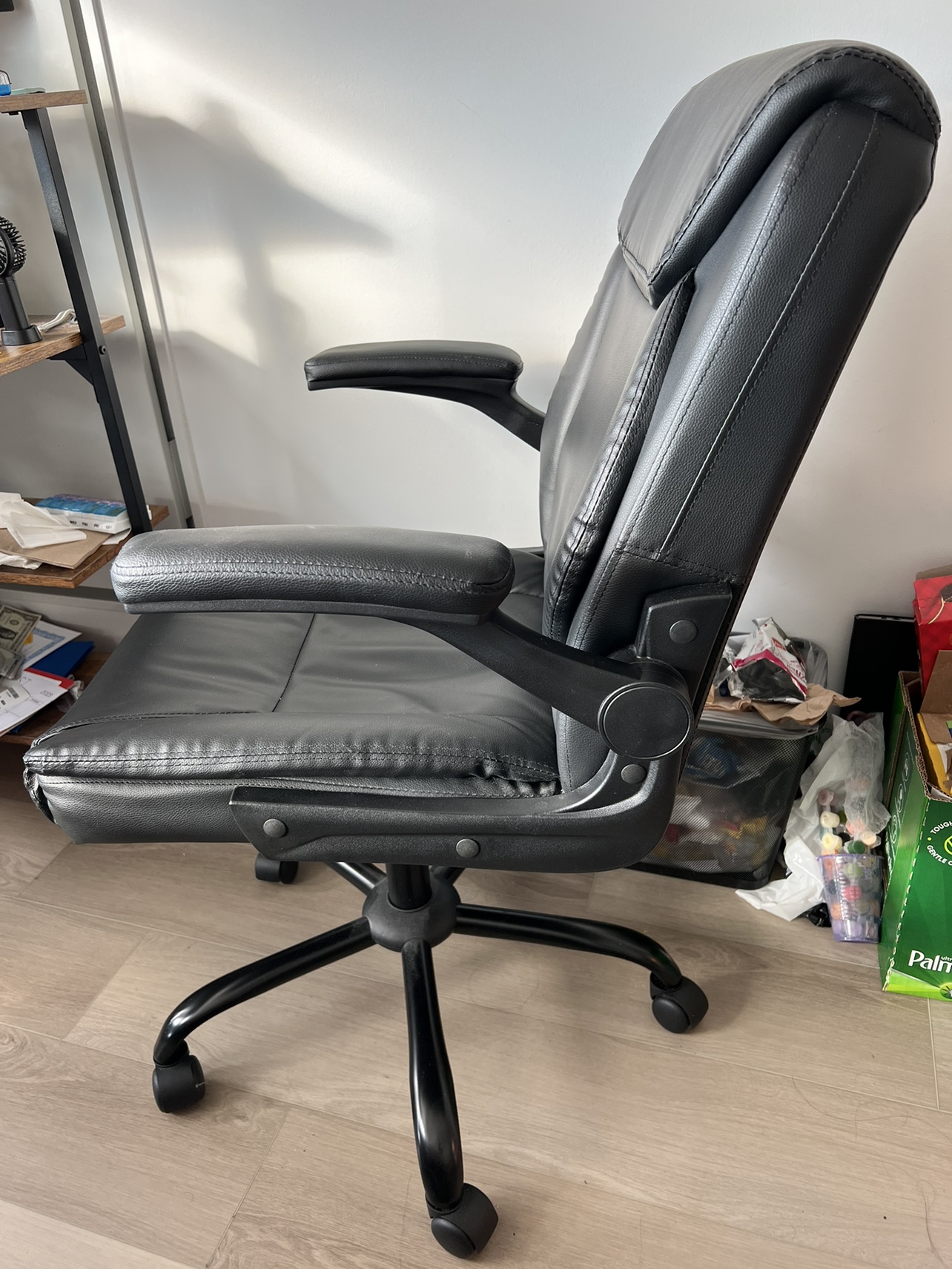 Black Office Chair - photo 3