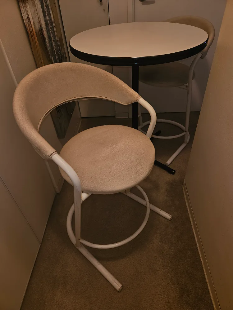 Tall Bistro Table and 2 Chairs thumbnail
