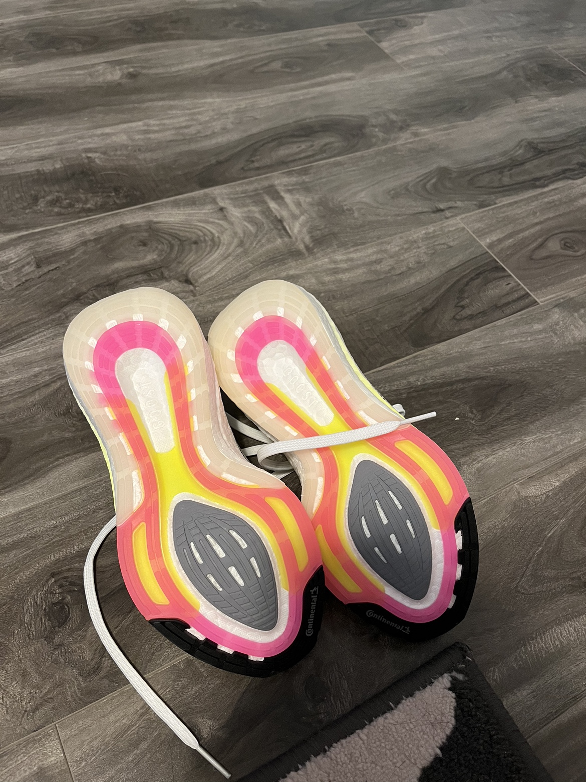 Adidas Ultraboost runners - photo 4