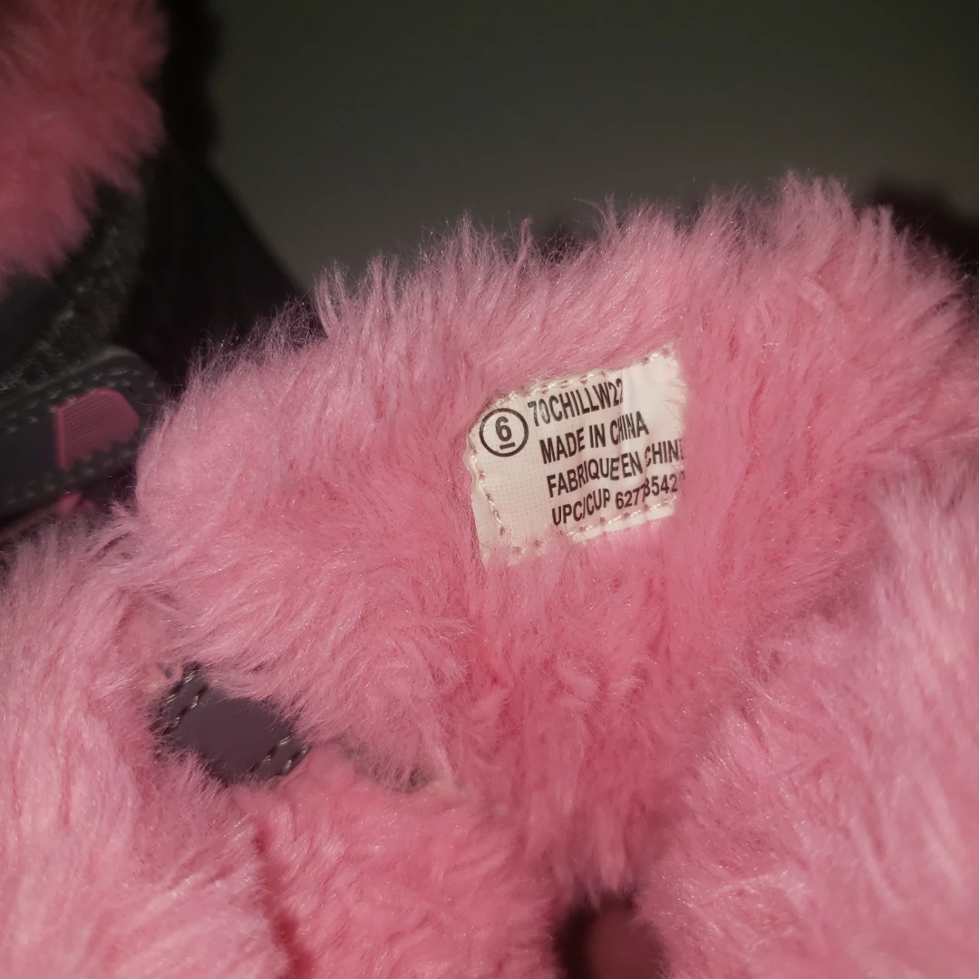 Girls Winter Boots Size 6 - photo 3