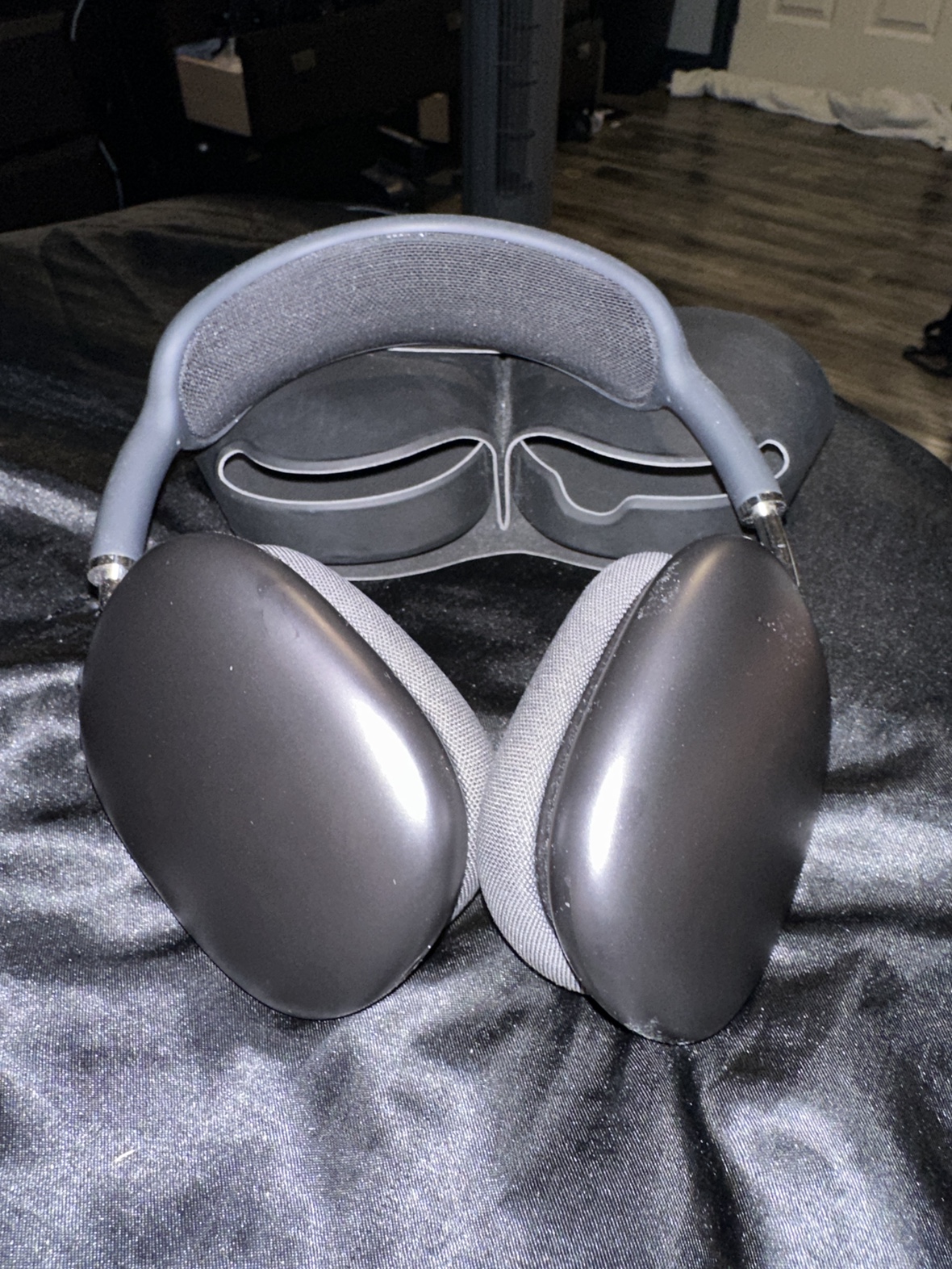 Apple AirPods Max Headphones - photo 4