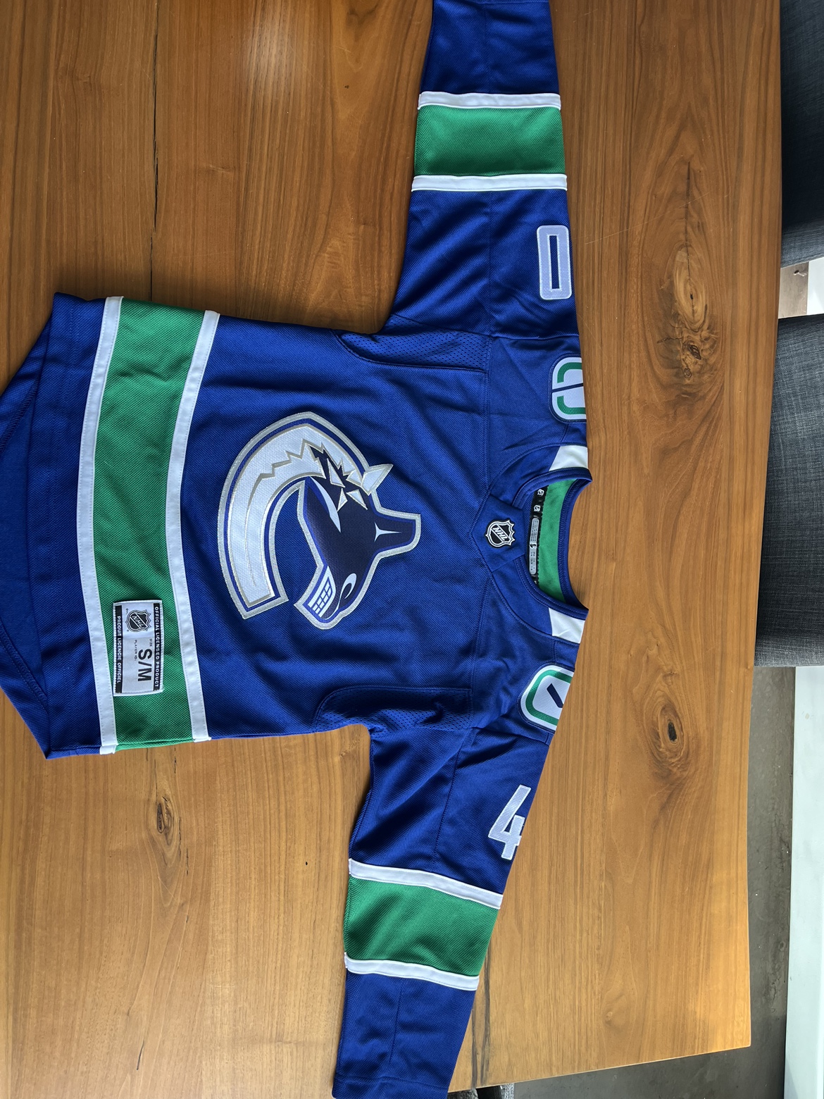 Vancouver Canucks Pettersson Jersey SMALL