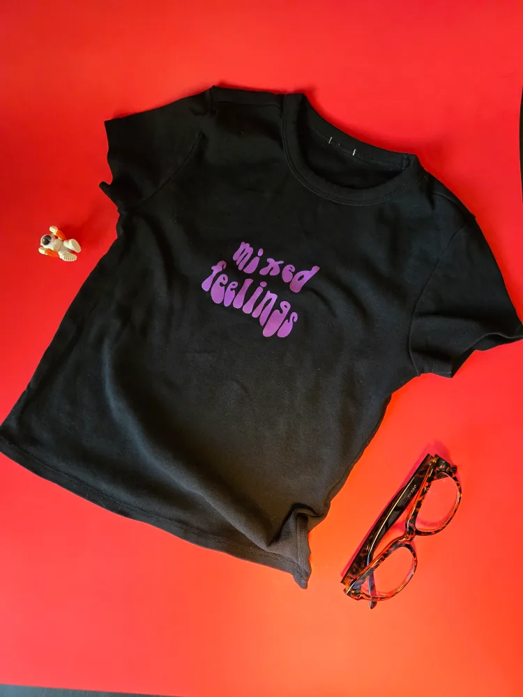 LIKE NEW GARAGE/ DYNAMITE cropped tshirt thumbnail