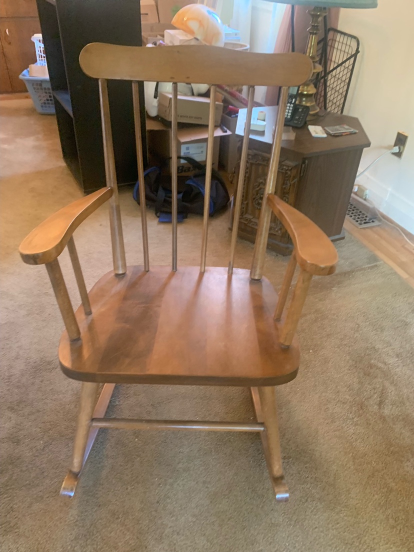 Antique Wooden Rocking Chair - photo 2
