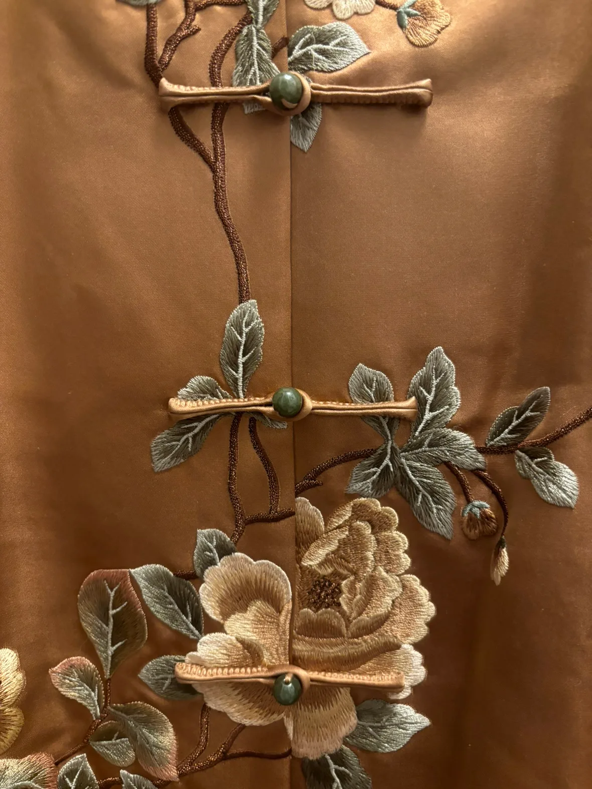 Artistic Palace Embroidered Jacket with tag image indicator(4)