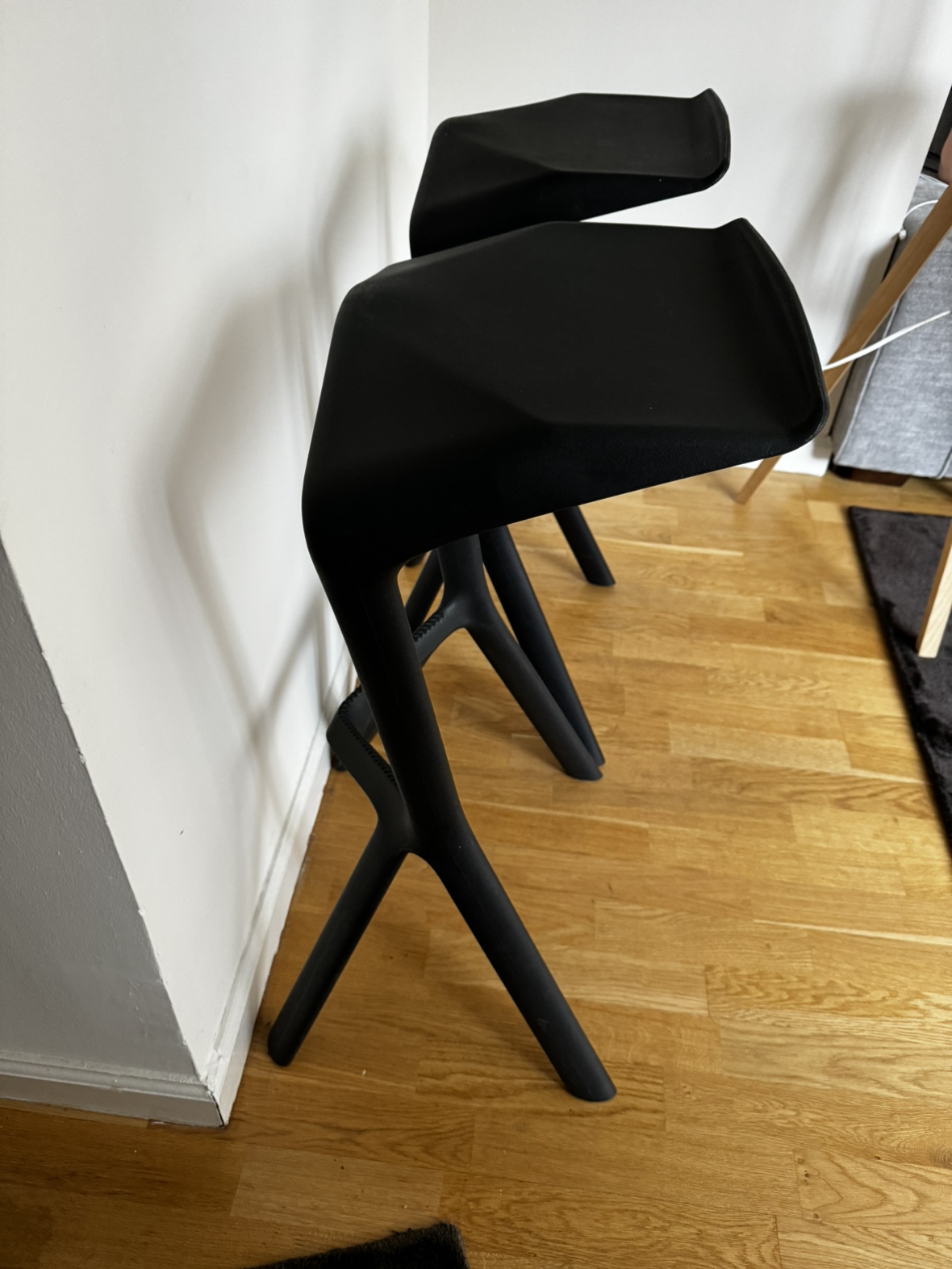Two Geometric Black Bar Stools - photo 3