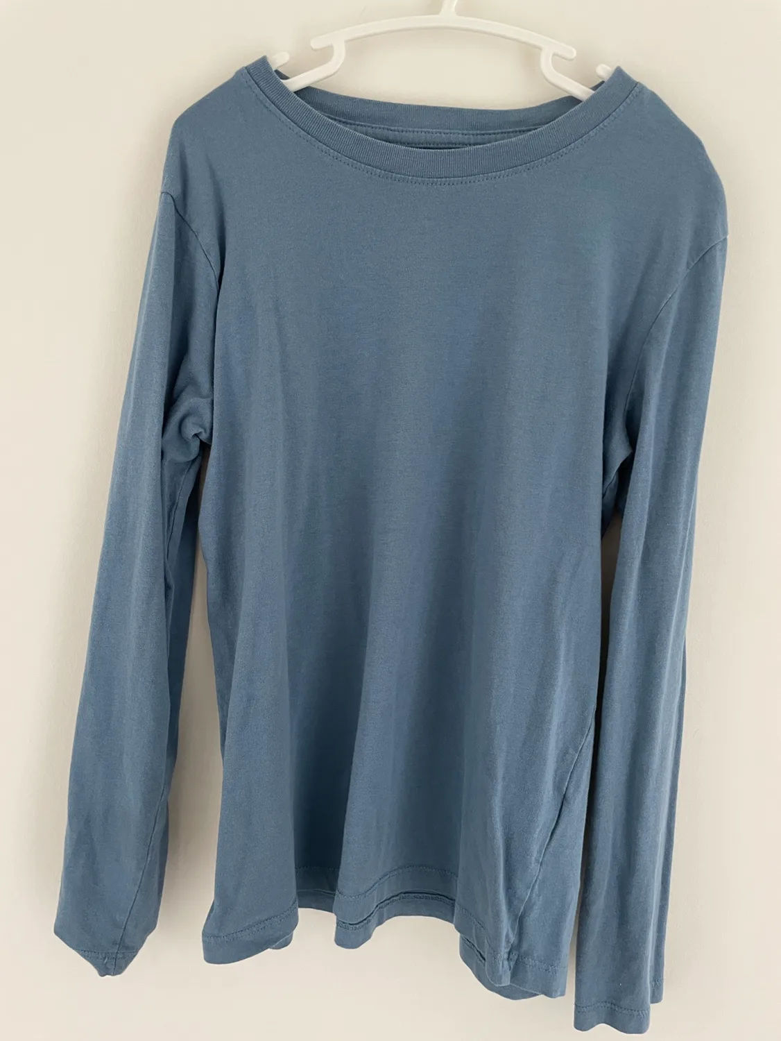 #Freecycle Blue kids shirt 9-10yrz thumbnail