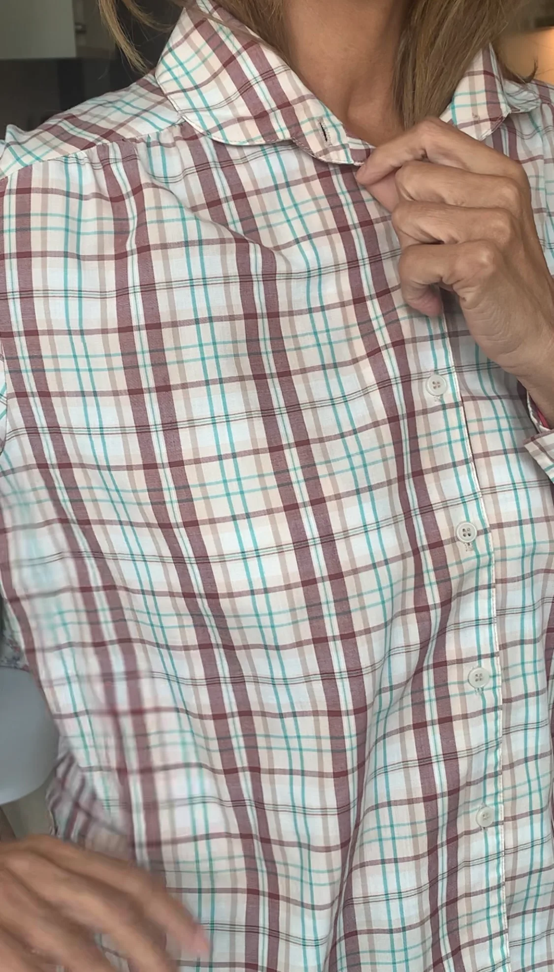 Vintage 70s/80s Women's Plaid Button Up Shirt image indicator(8)