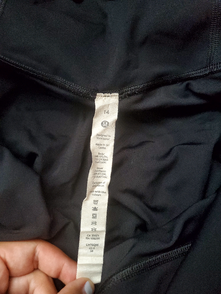 Lululemon Black Running Shorts Size 14 - photo 2