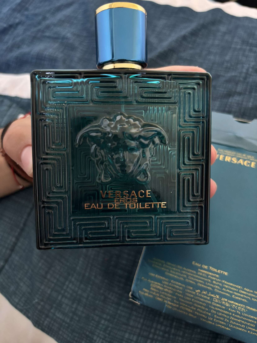 Versace Eros Eau de Toilette NEW (PRICE IS NEGOTIABLE) - photo 2
