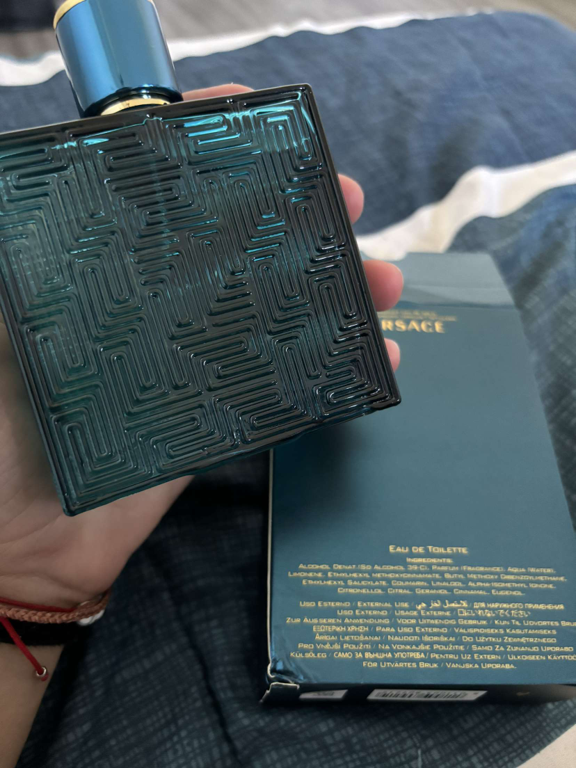 Versace Eros Eau de Toilette NEW (PRICE IS NEGOTIABLE) - photo 3