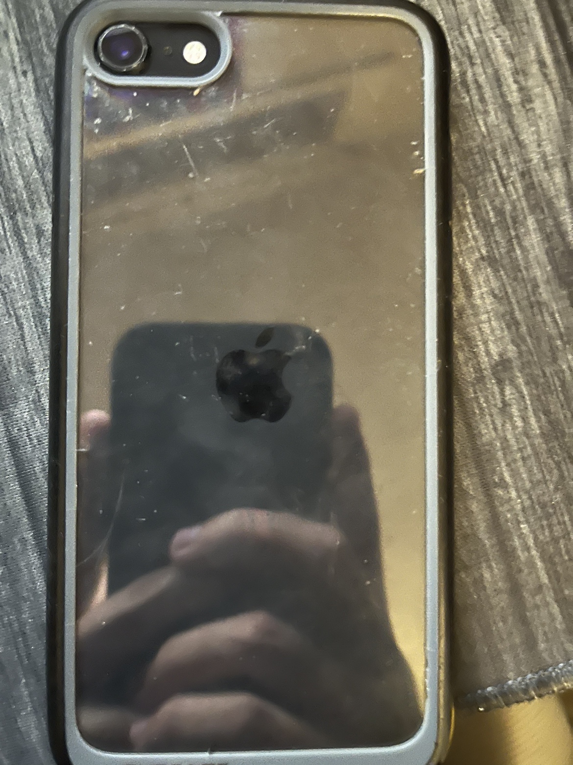 iPhone SE 64 GB - photo 3