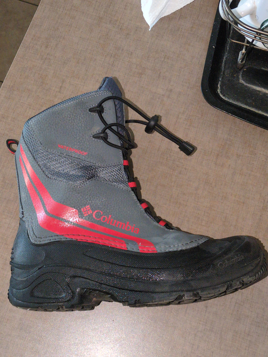 Size 7 Columbia kids snow boots - photo 2