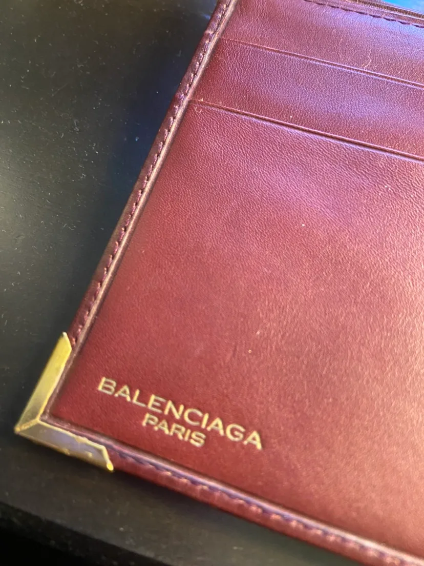 Balenciaga mens wallet classic beauty image indicator(4)