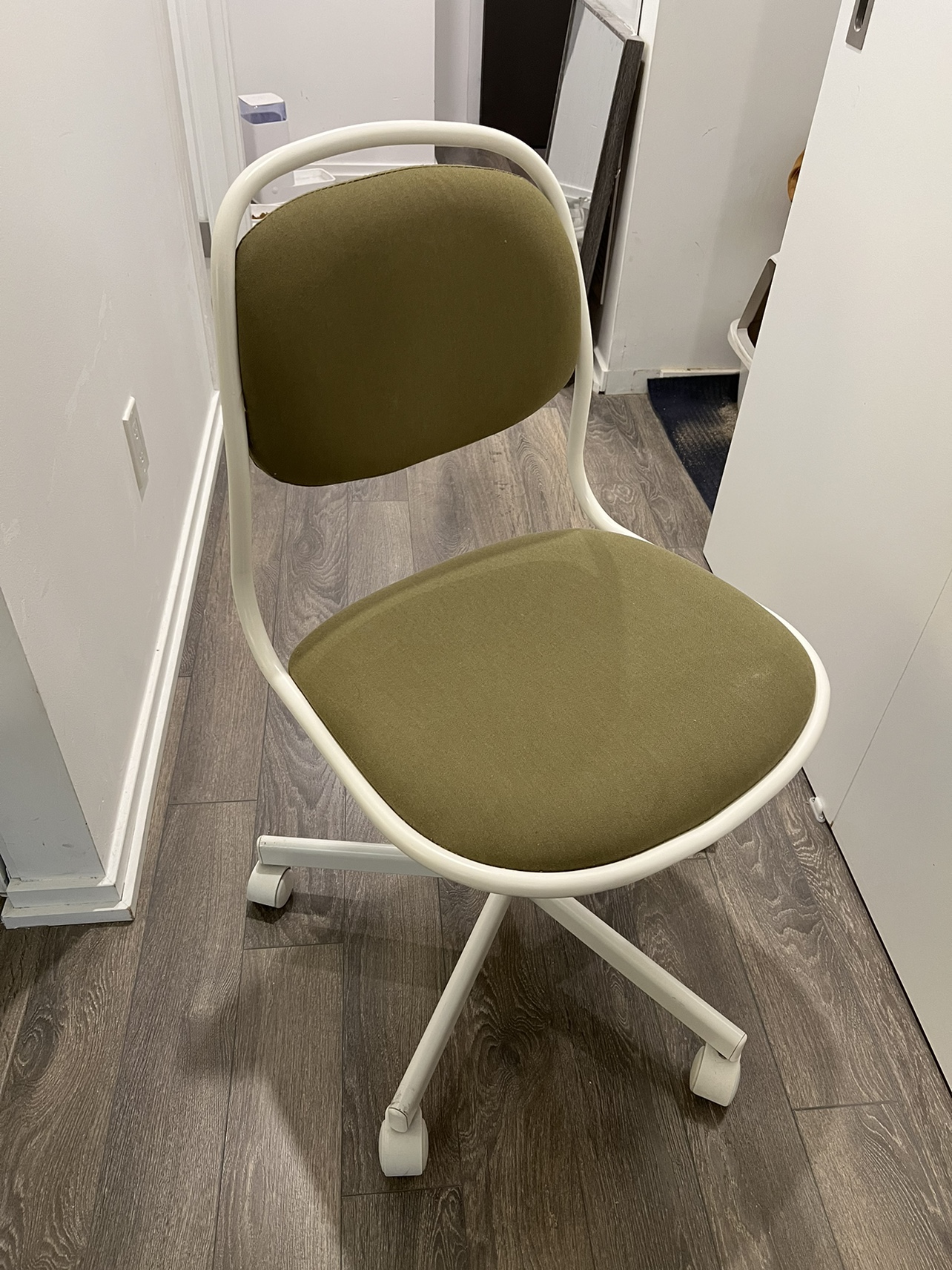 ikea green swivel chair