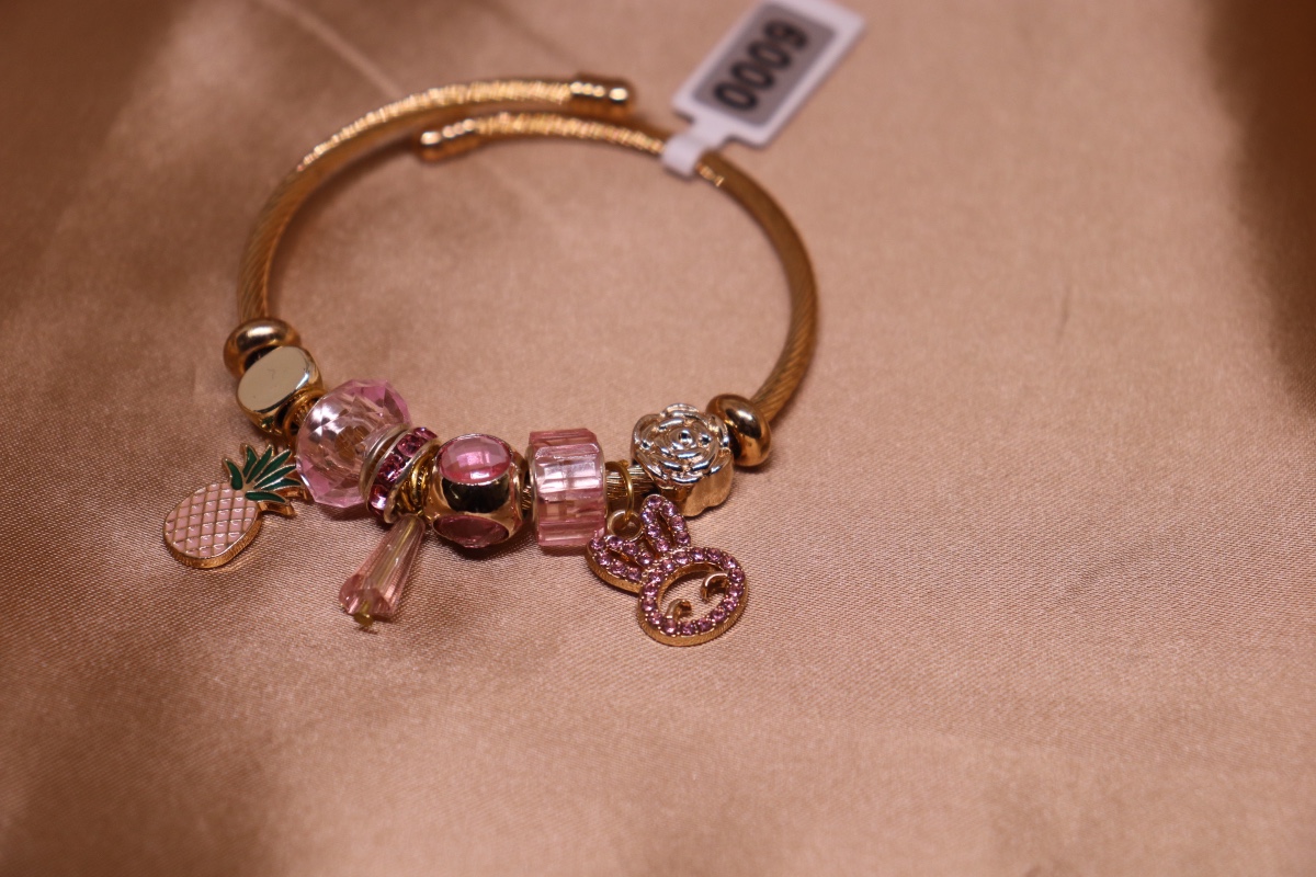 Gold Charm Bracelet - photo 2