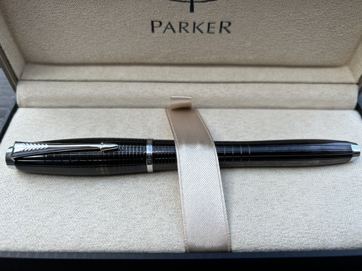 Parker Sonnet Gunmetal Chiselled Chrome Trim Rollerball Pen - photo 2