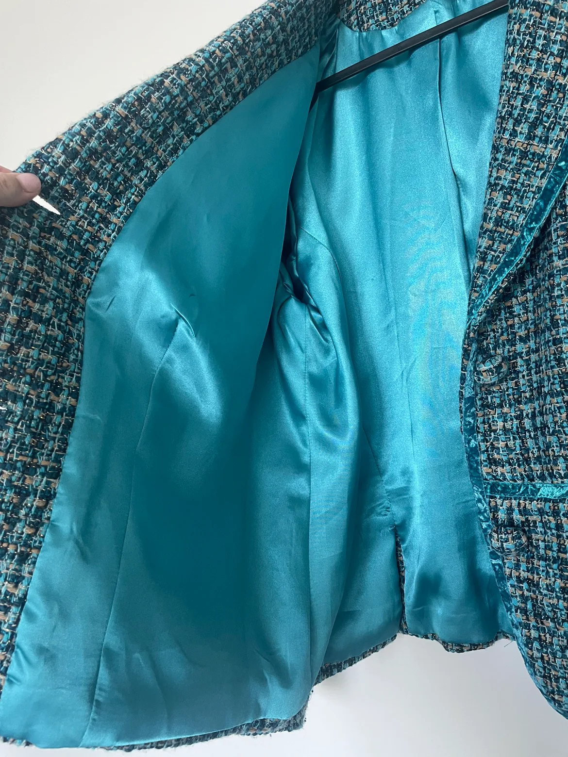 Liz Claiborne tweed jacket w/ teal velvet trim image indicator(9)
