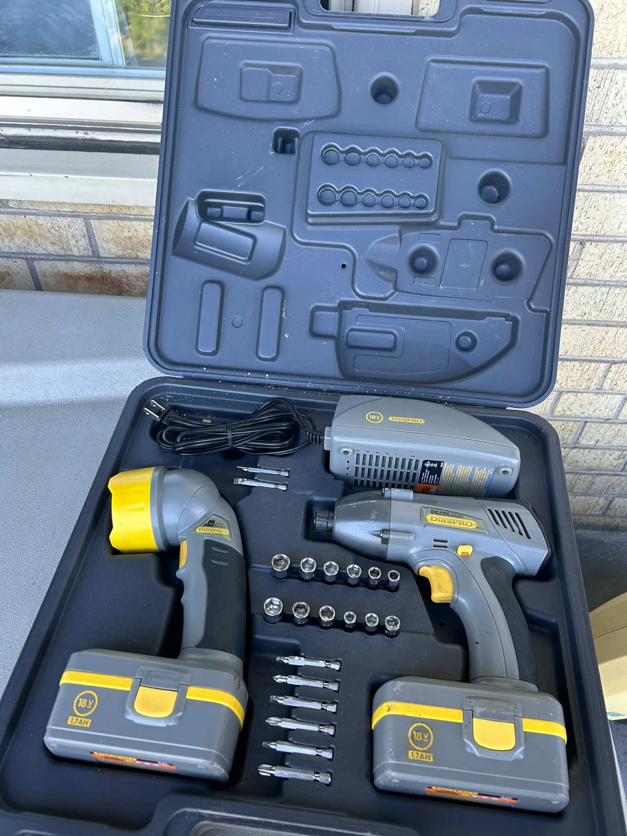 DuraPro Cordless impact driver and work light thumbnail
