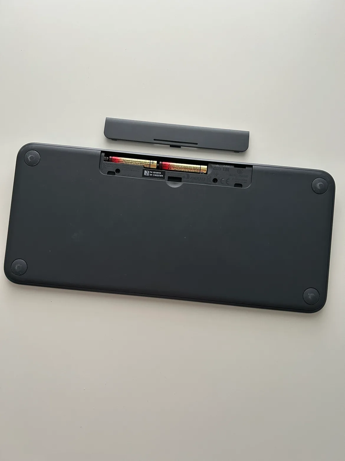 Logitech K380 Multi-Device Bluetooth Keyboard image indicator(4)