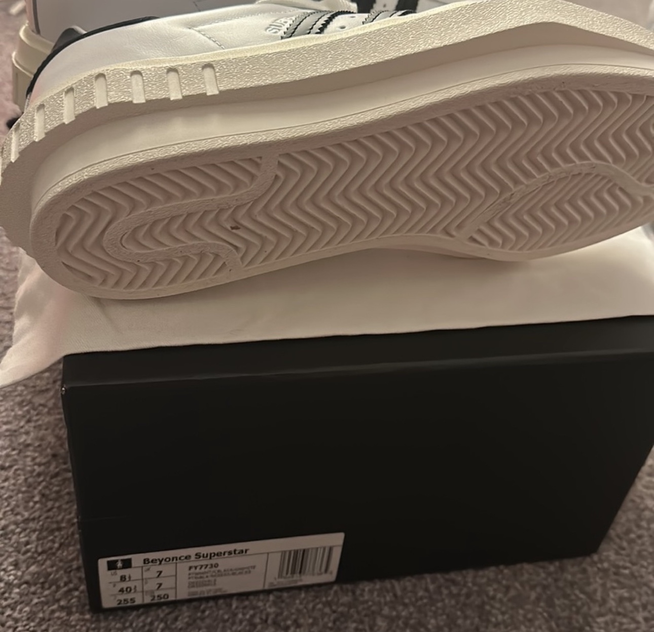 New in box Adidas Beyonce Ivy Park Superstar - photo 2