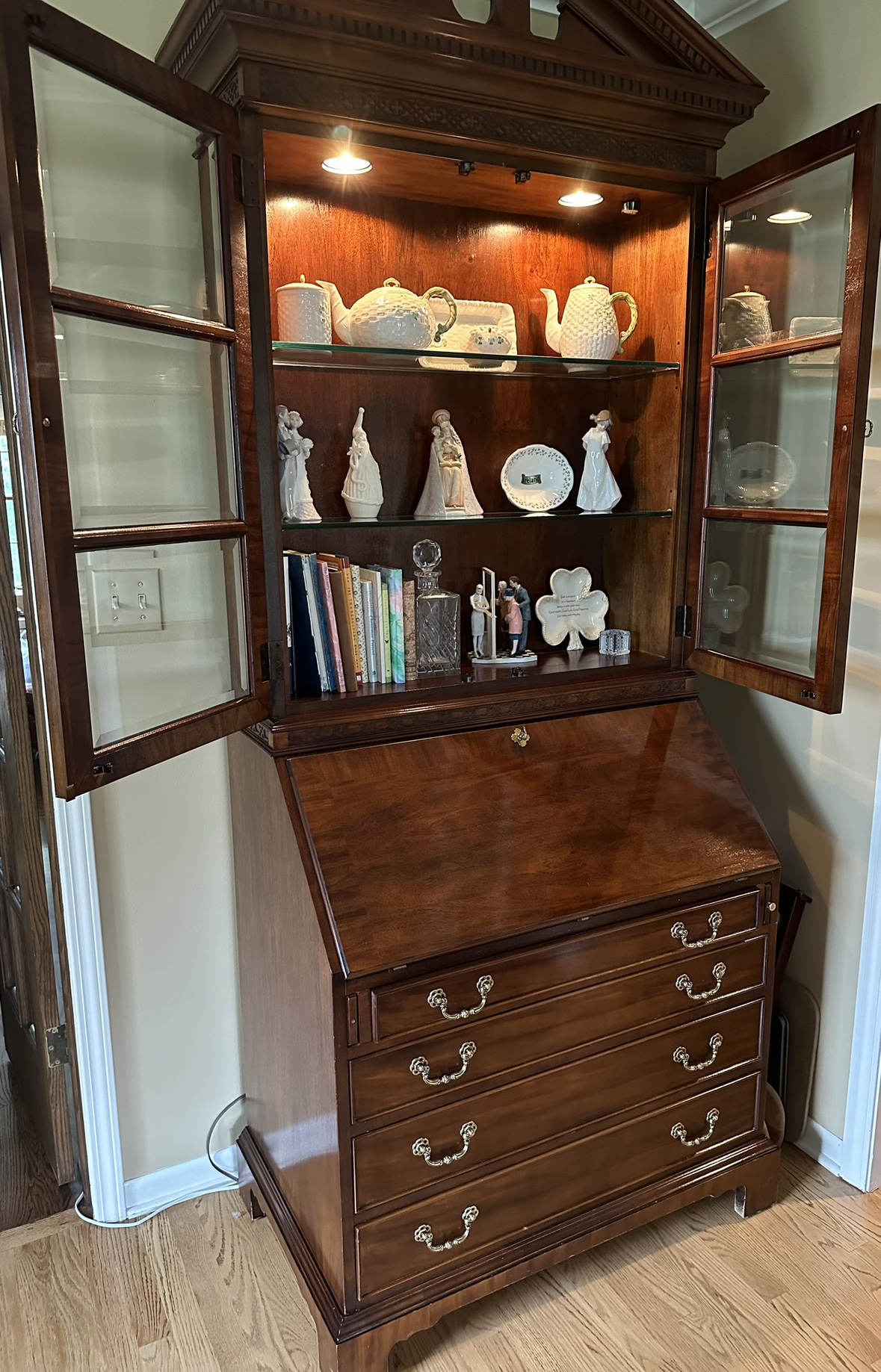 Secretary by century