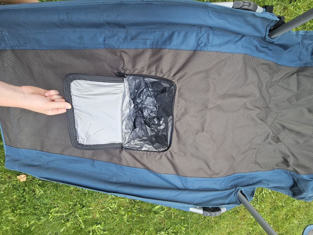 Lounge Chair with Built in Cooler and Carrying Case - photo 3