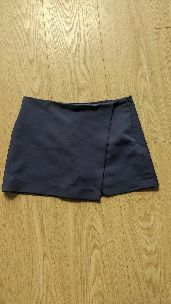 Zara Asymmetrical Navy Skort thumbnail