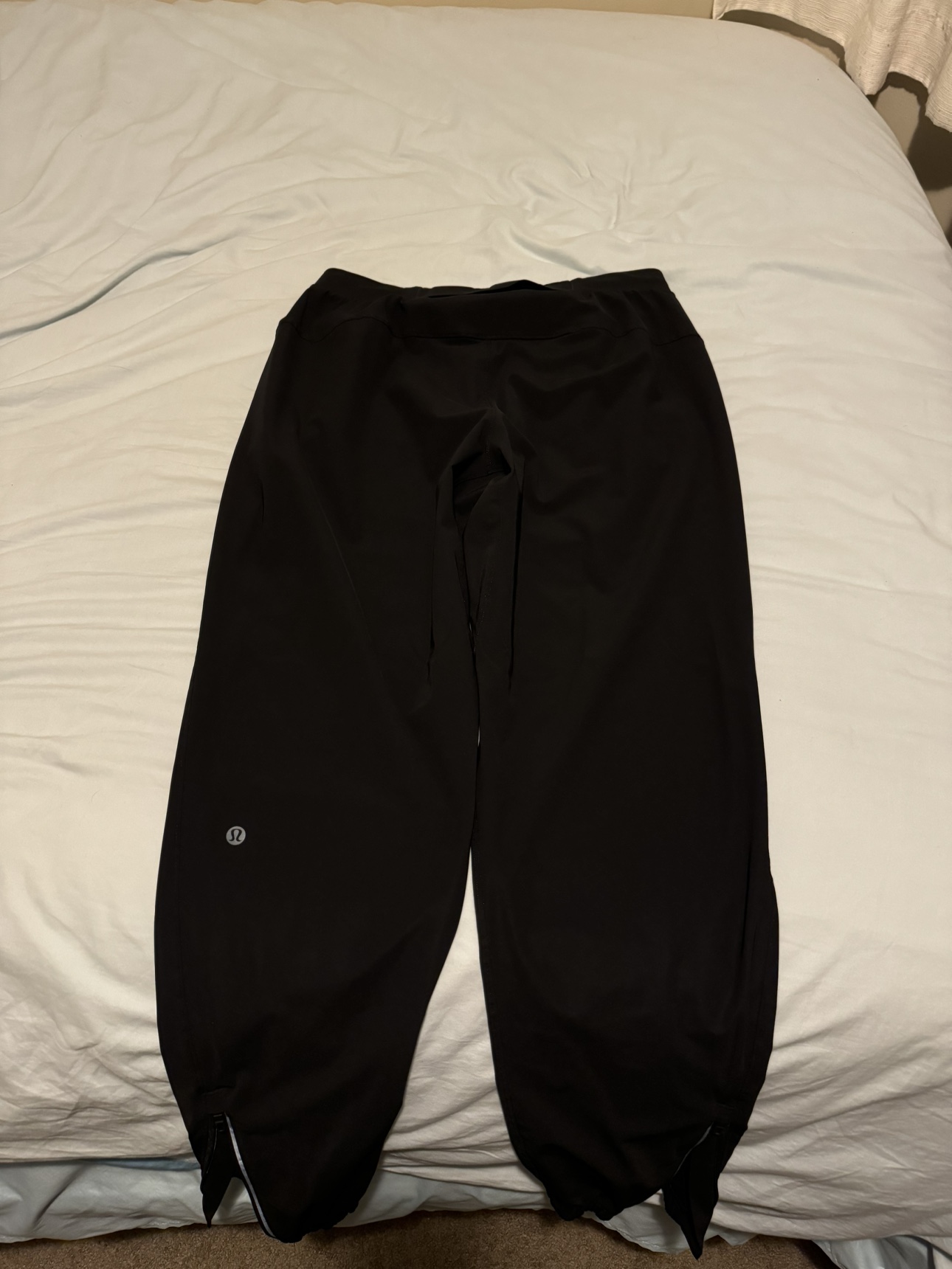 Lululemon Men’s Black Surge Jogger - photo 2