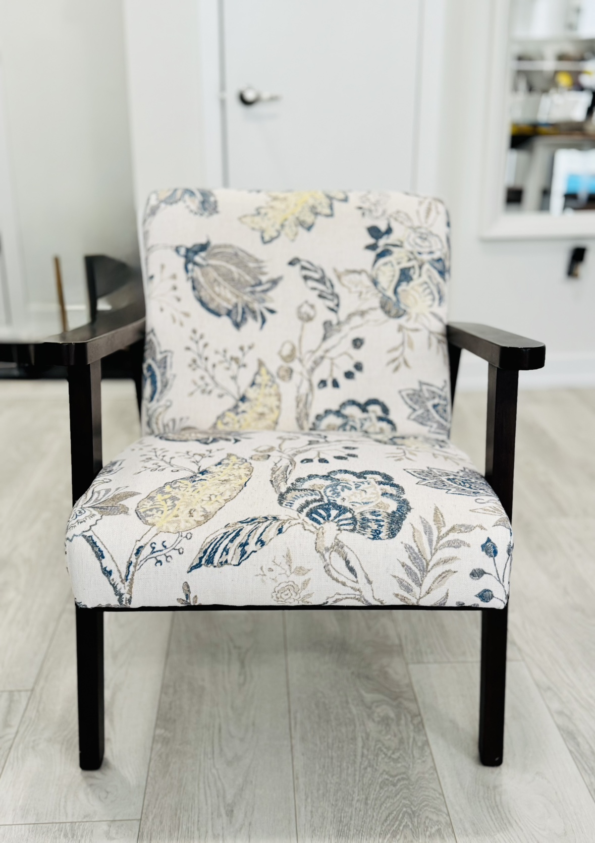 Home Chairs - Gently Used, Excellent Condition - photo 2