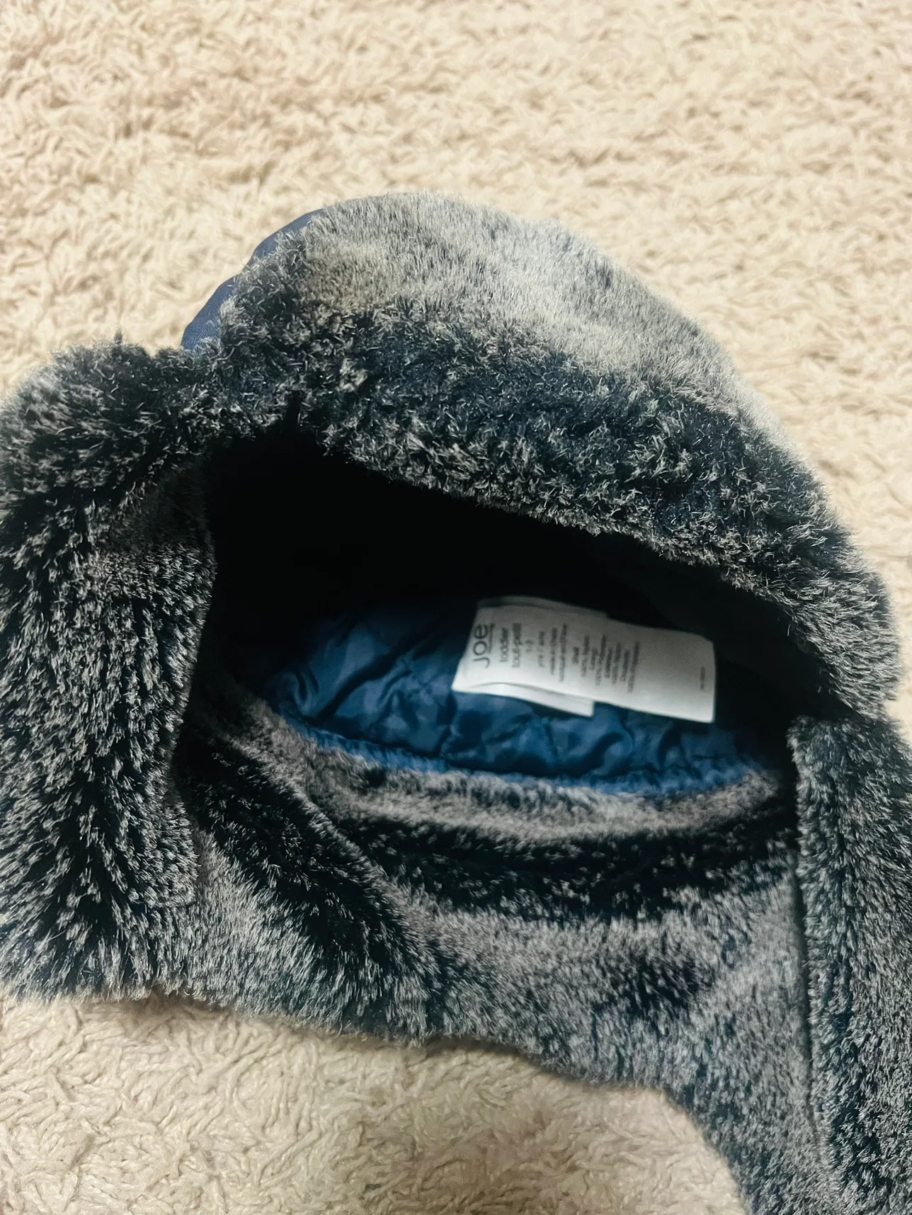 #freecycle Joe Fresh Winter Hat image indicator(2)