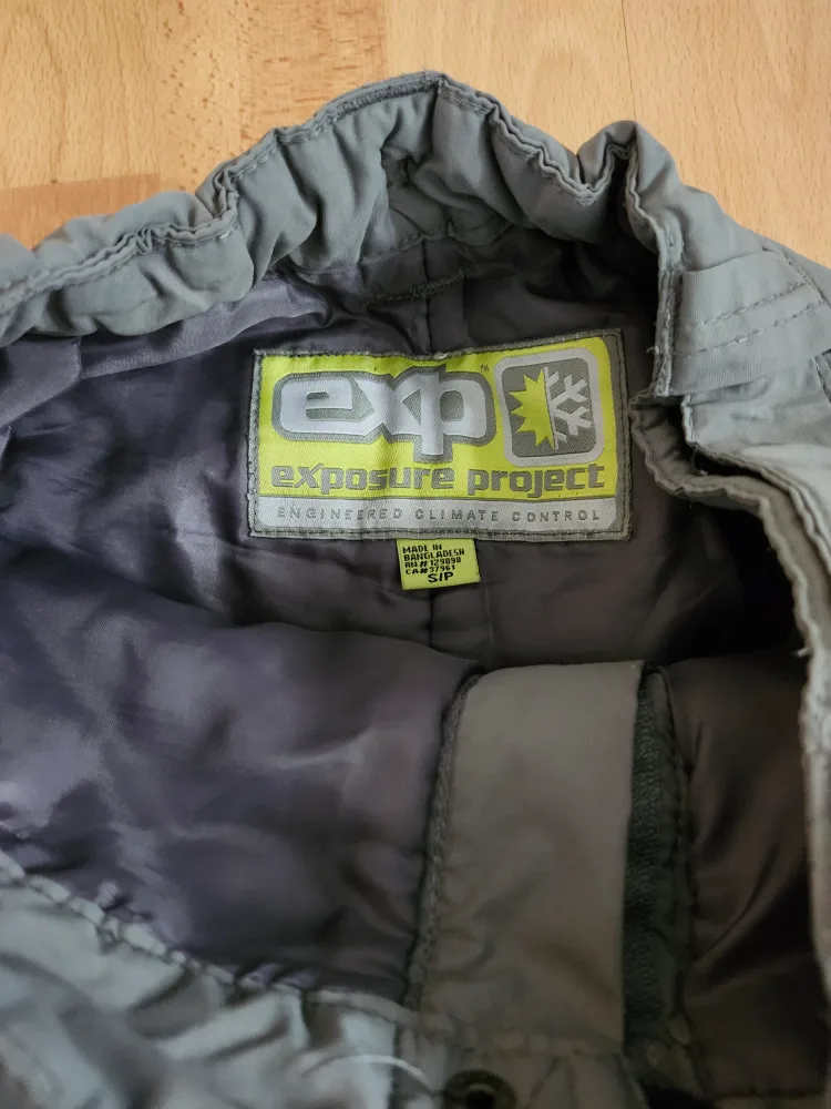 Kids Brand New Insulated Snow Pants image indicator(2)