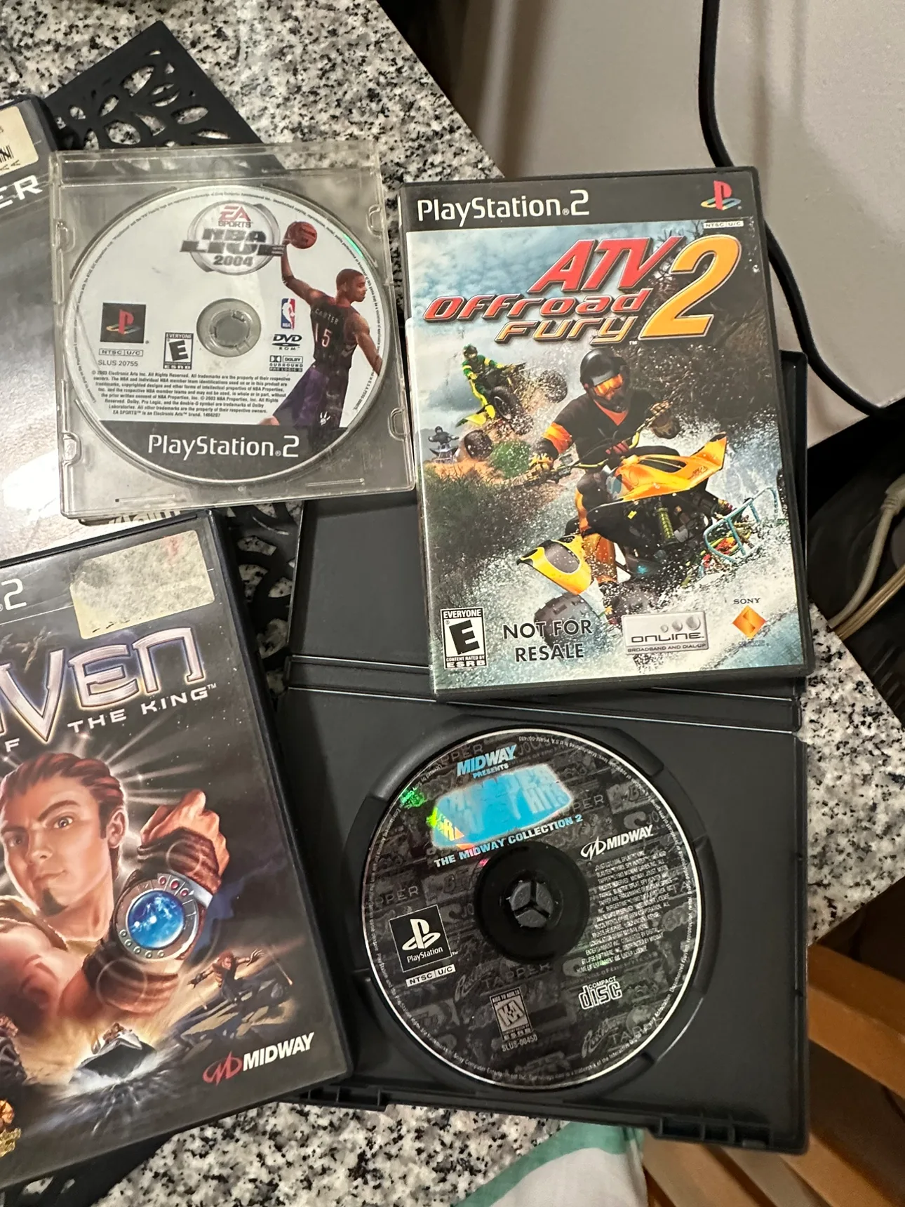 Video Game Lot XB / PS3 4 image indicator(7)