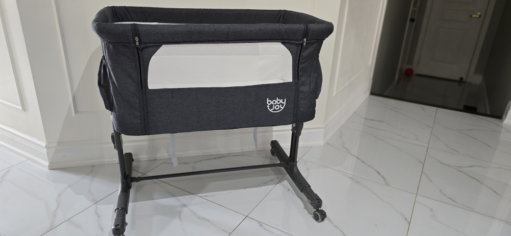 Baby Joy Bassinet