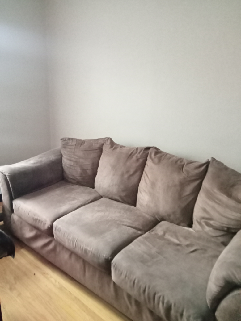 Large brown couch - photo 3