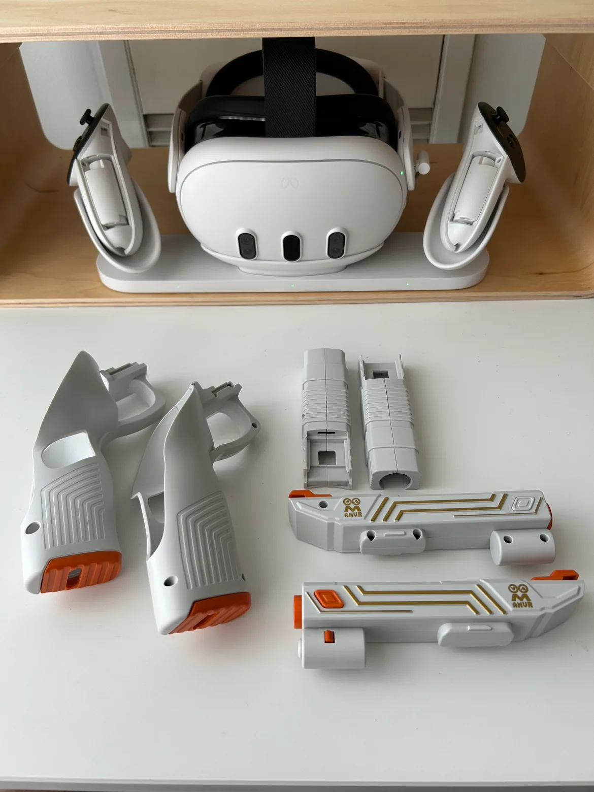 AMVR Pistol Grips for Meta Quest Touch Controllers image indicator(4)