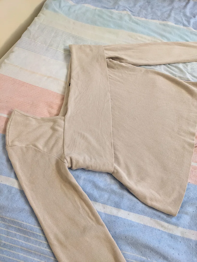 Cream Off the Shoulder Ribbed Long Sleeve Sweater image indicator(9)