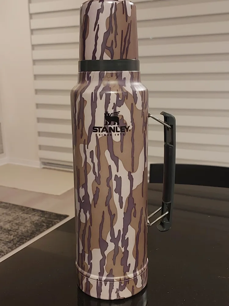 #freecycle Stanley Vacuum Bottle thumbnail