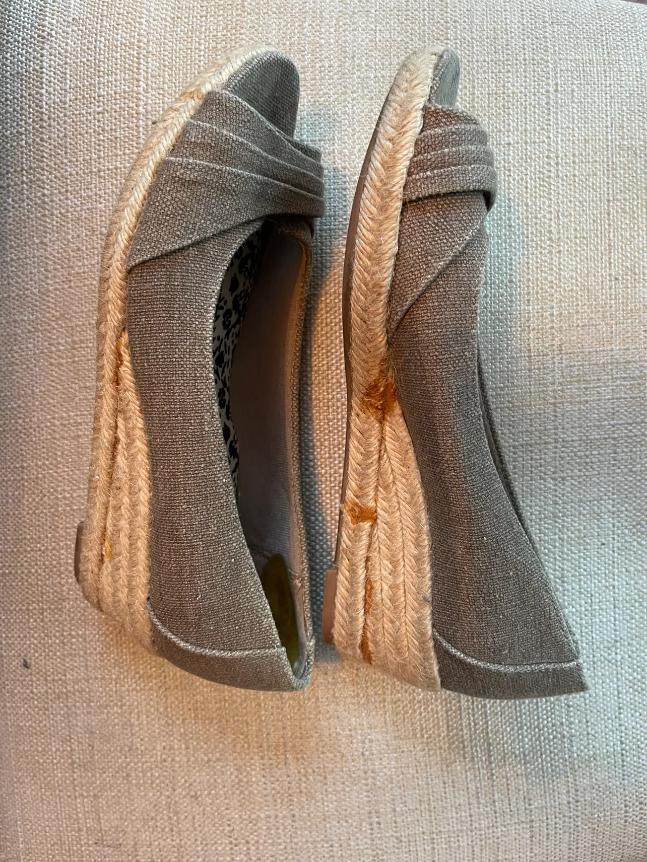 Women's Wedge Espadrilles Size 7.5 #freecycle image indicator(4)
