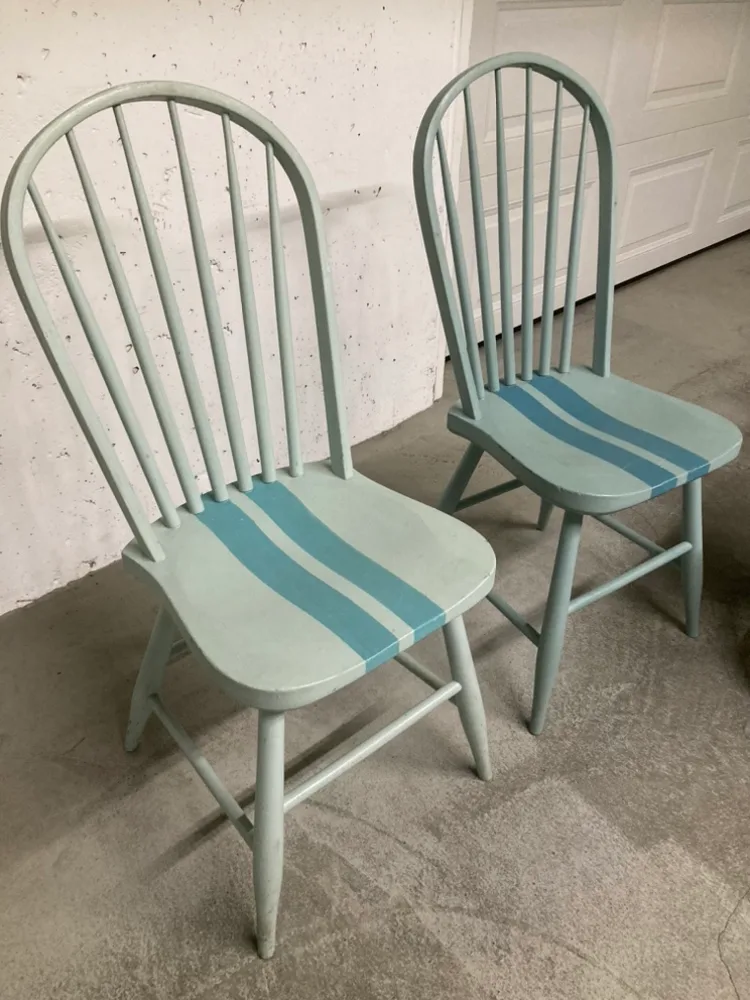 Set of Four Painted Windsor Chairs image indicator(2)