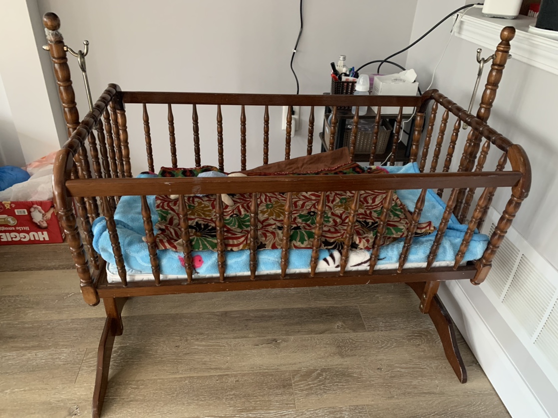 Wooden Baby Cradle - photo 2
