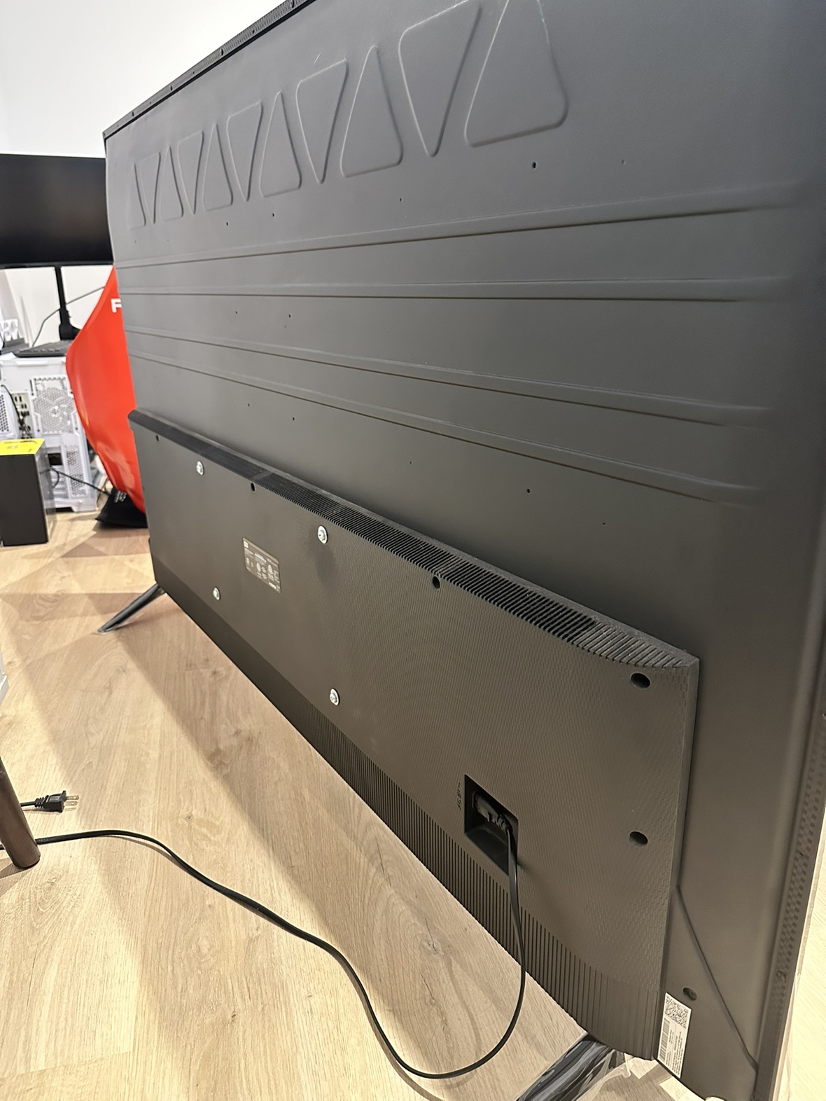 TCL 65 inch 4K TV - photo 4