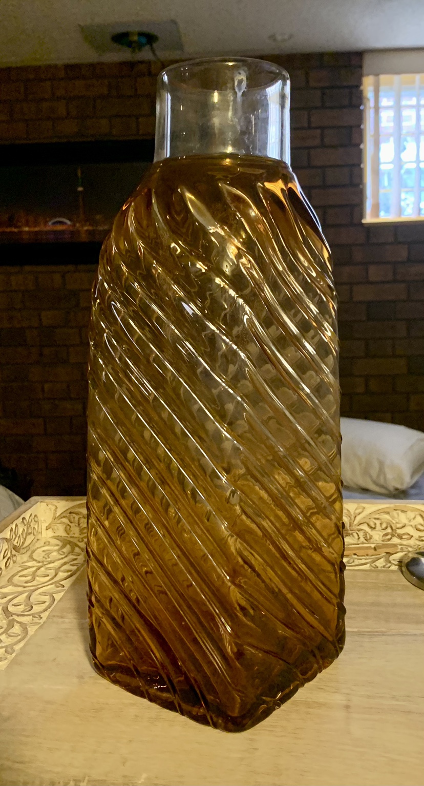 Amber glass vase - photo 2