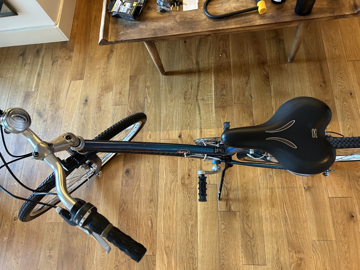 Specialized Crossroads Hybrid Commuter Bike - photo 2