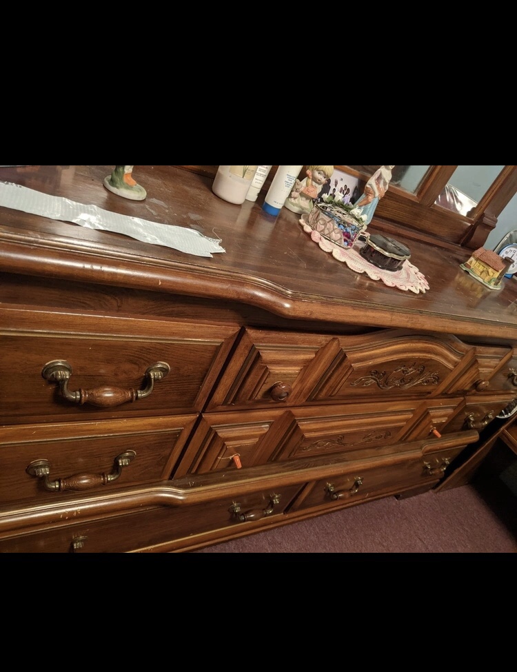 Vanity mirror + Dresser - photo 3