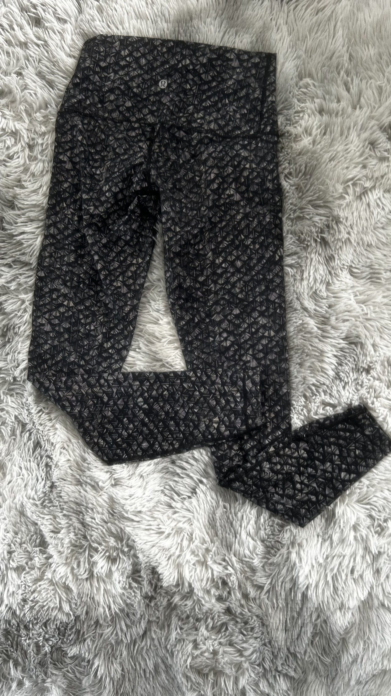Lululemon Black Leggings - photo 3