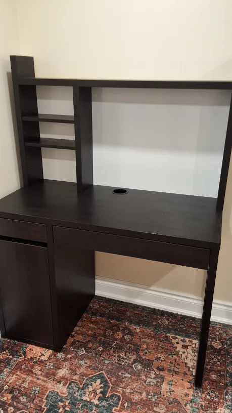 IKEA MICKE desk for sale thumbnail